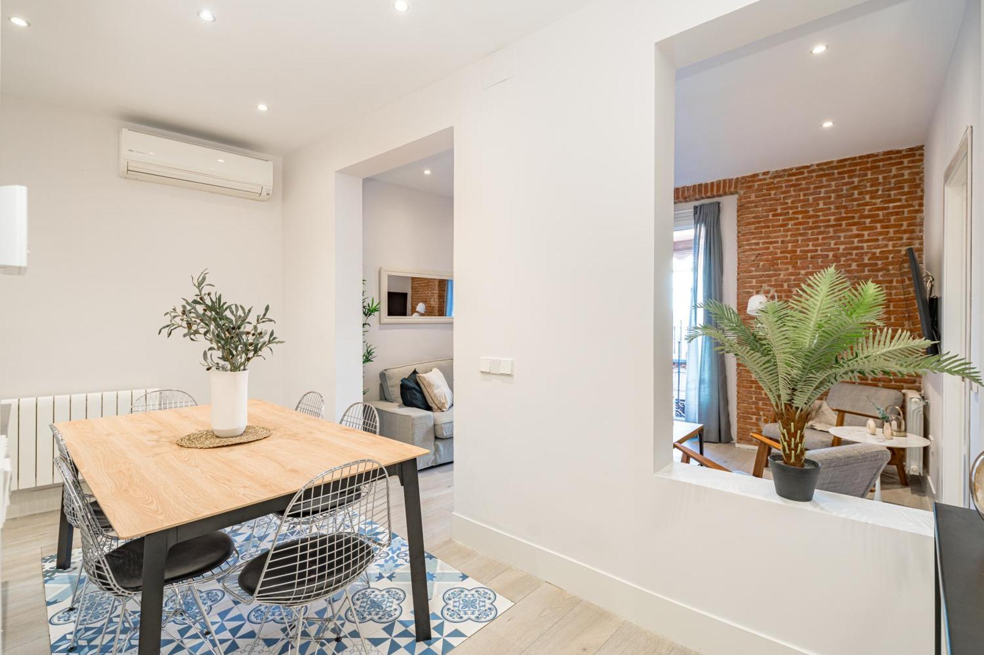 Appartamento Lalatina Ii Calle Almendro 3br 2bh *