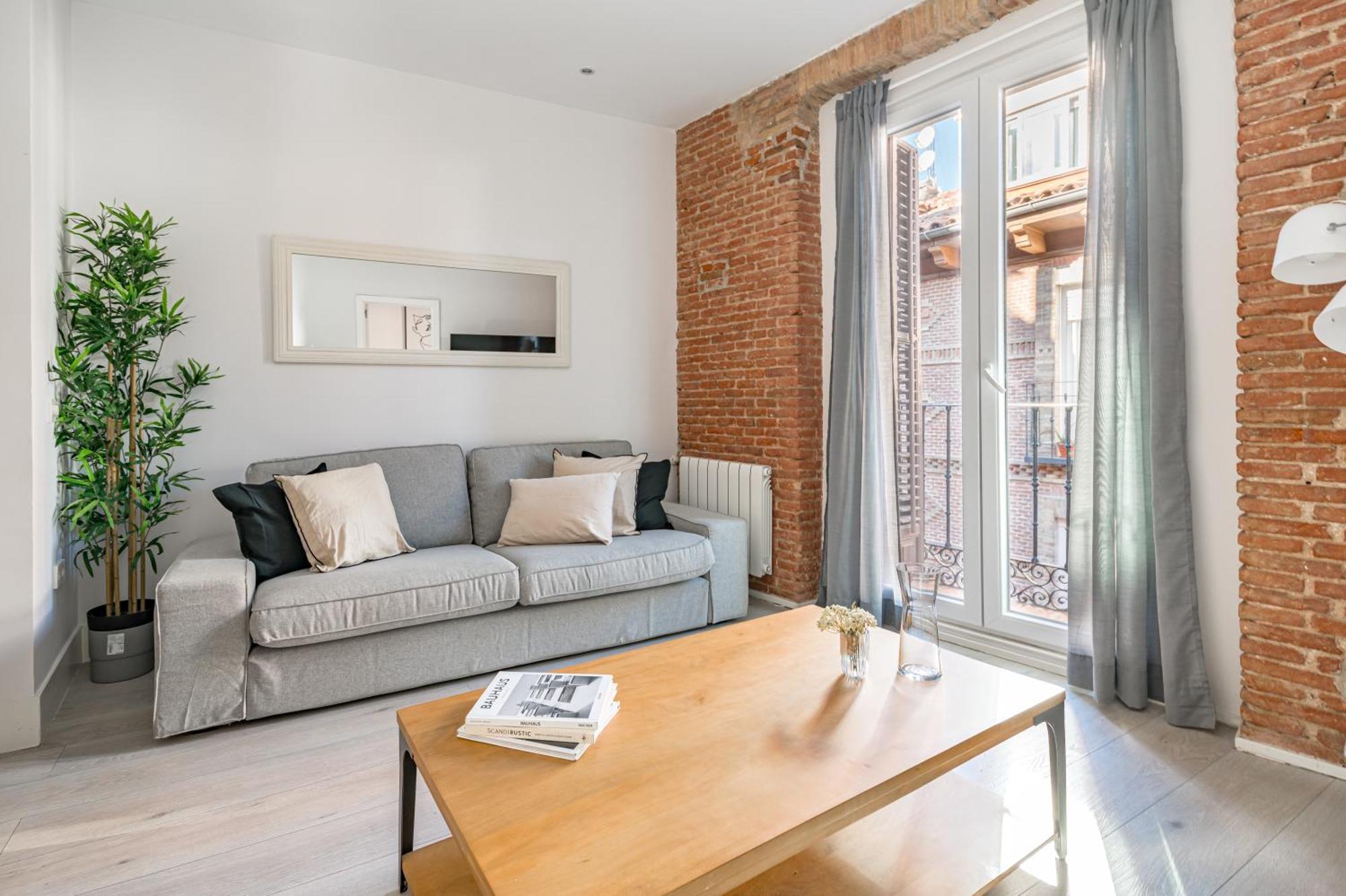 Appartamento Lalatina Ii Calle Almendro 3br 2bh *